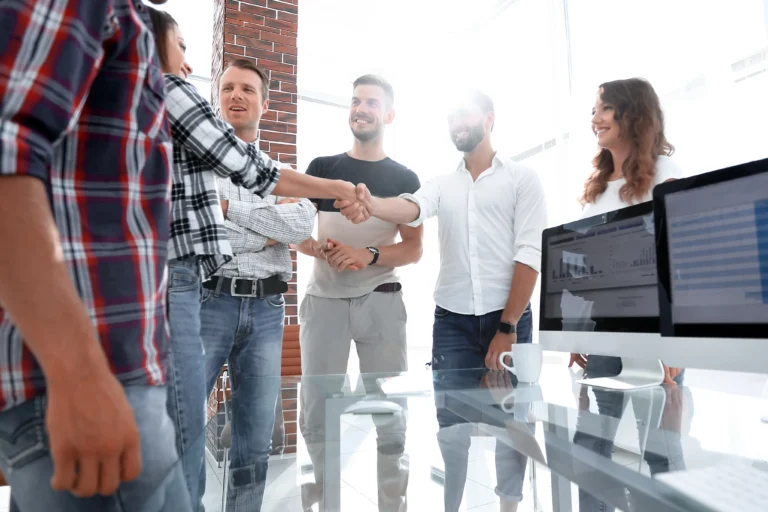 Expands Industry Partnerships